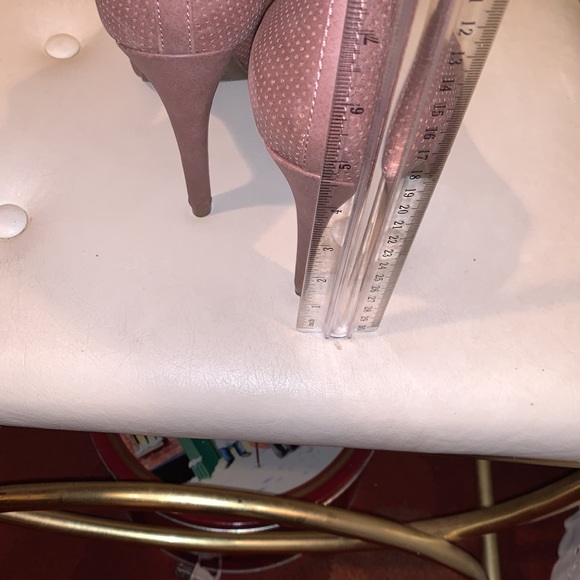 GUESS Platform Pumps Taupe Peep-Toe Shoes Y2K Club Event Heels Coquette Girl 8 - Picture 7 of 9